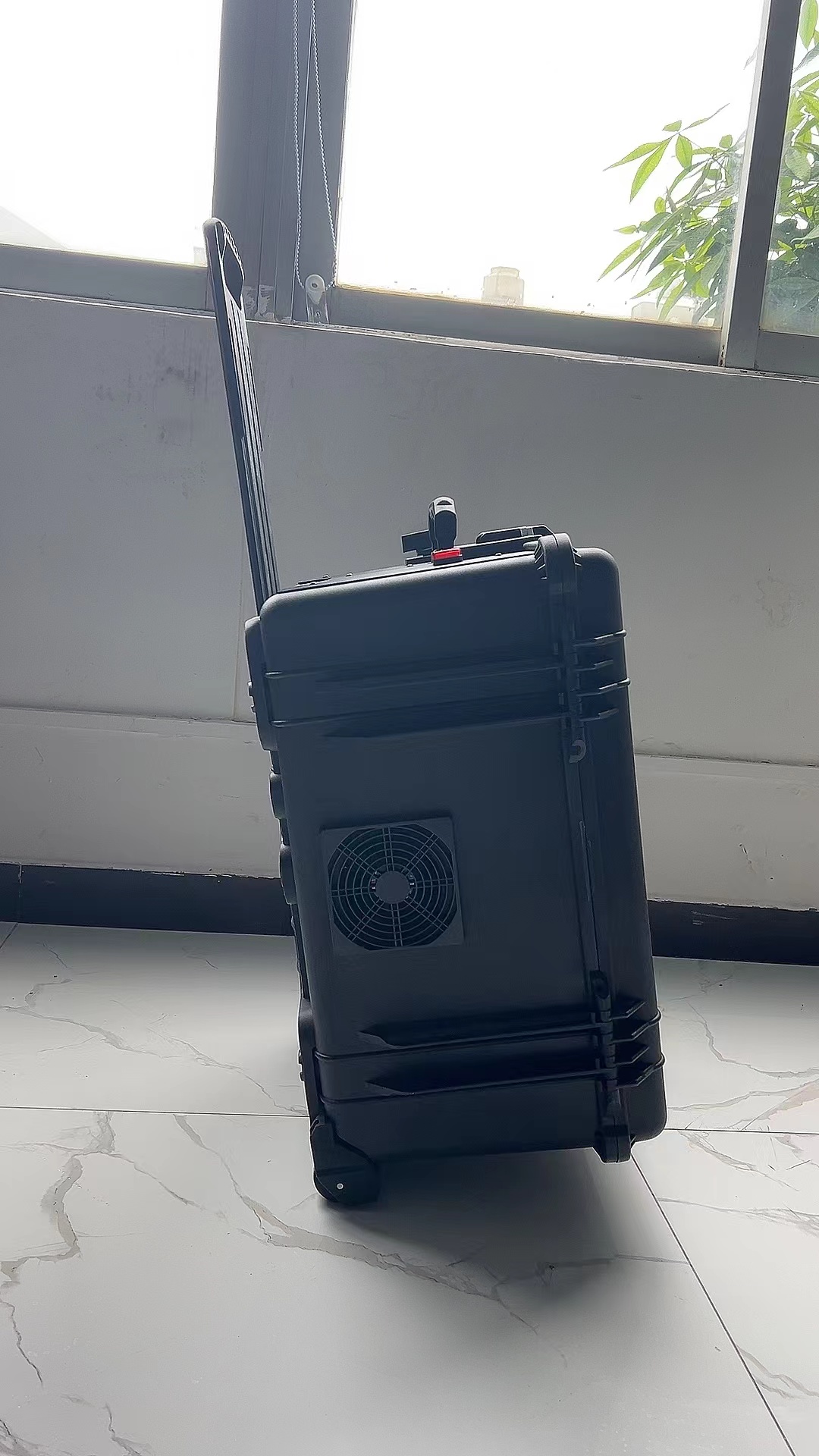 南平手拉箱型移动通信干扰器